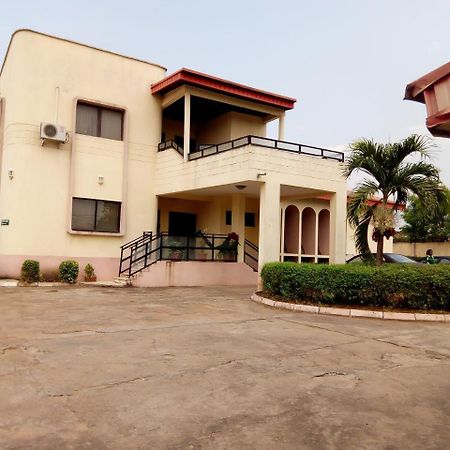 Royal Green Guest House Abeokuta Exterior foto