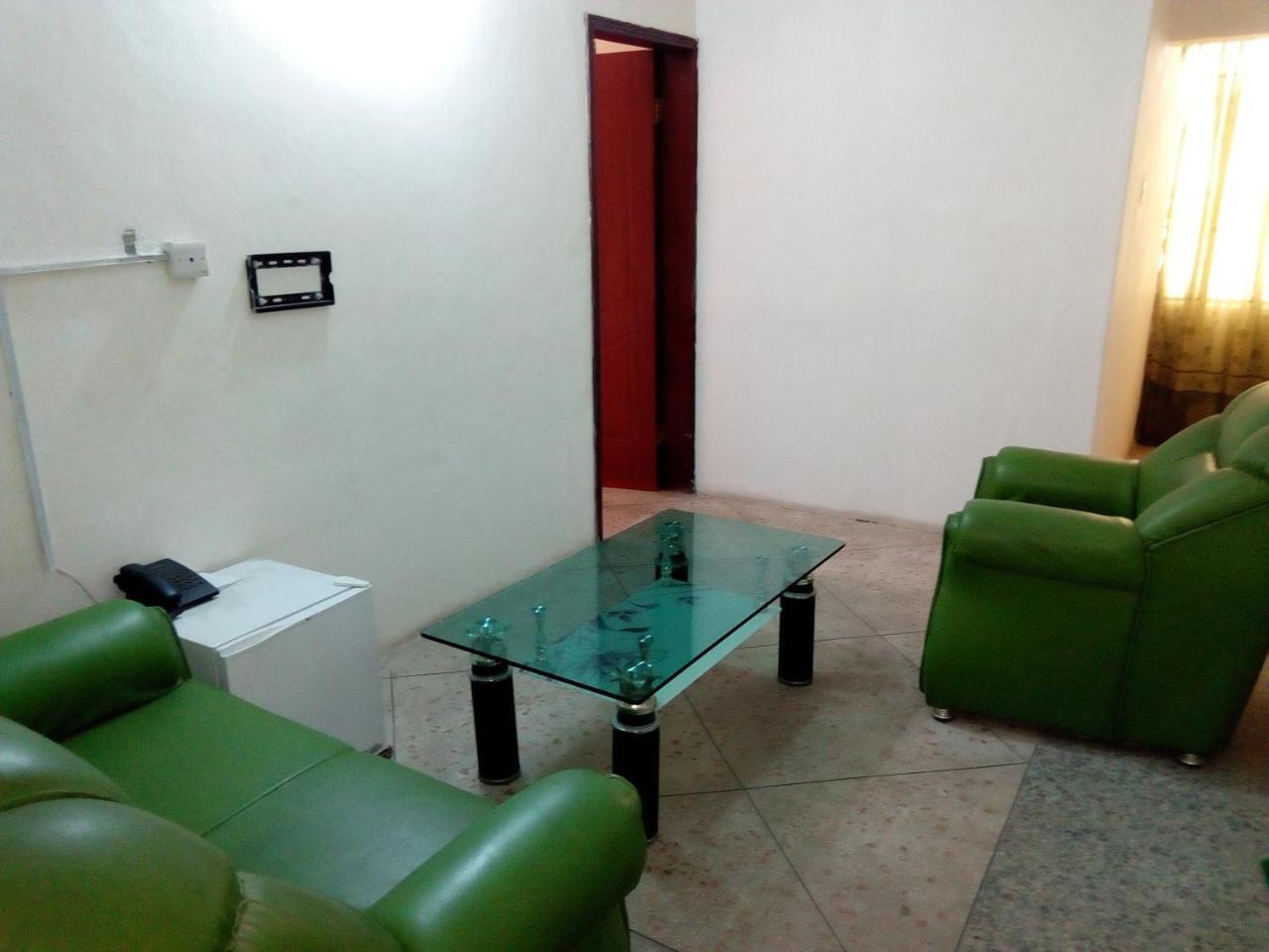 Royal Green Guest House Abeokuta Exterior foto