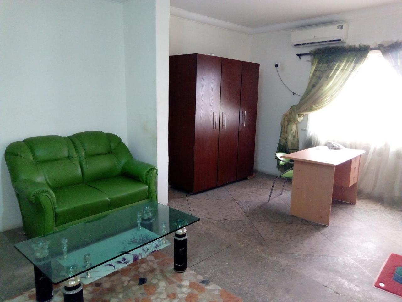 Royal Green Guest House Abeokuta Exterior foto
